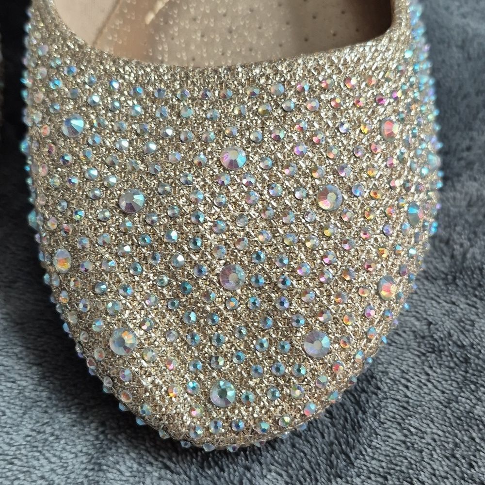 Dream Pairs Women's 10 Sparkle Diamond Incrusted Flats - New - Picture 4 of 7